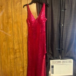 Selling a juniors dress for any occasion